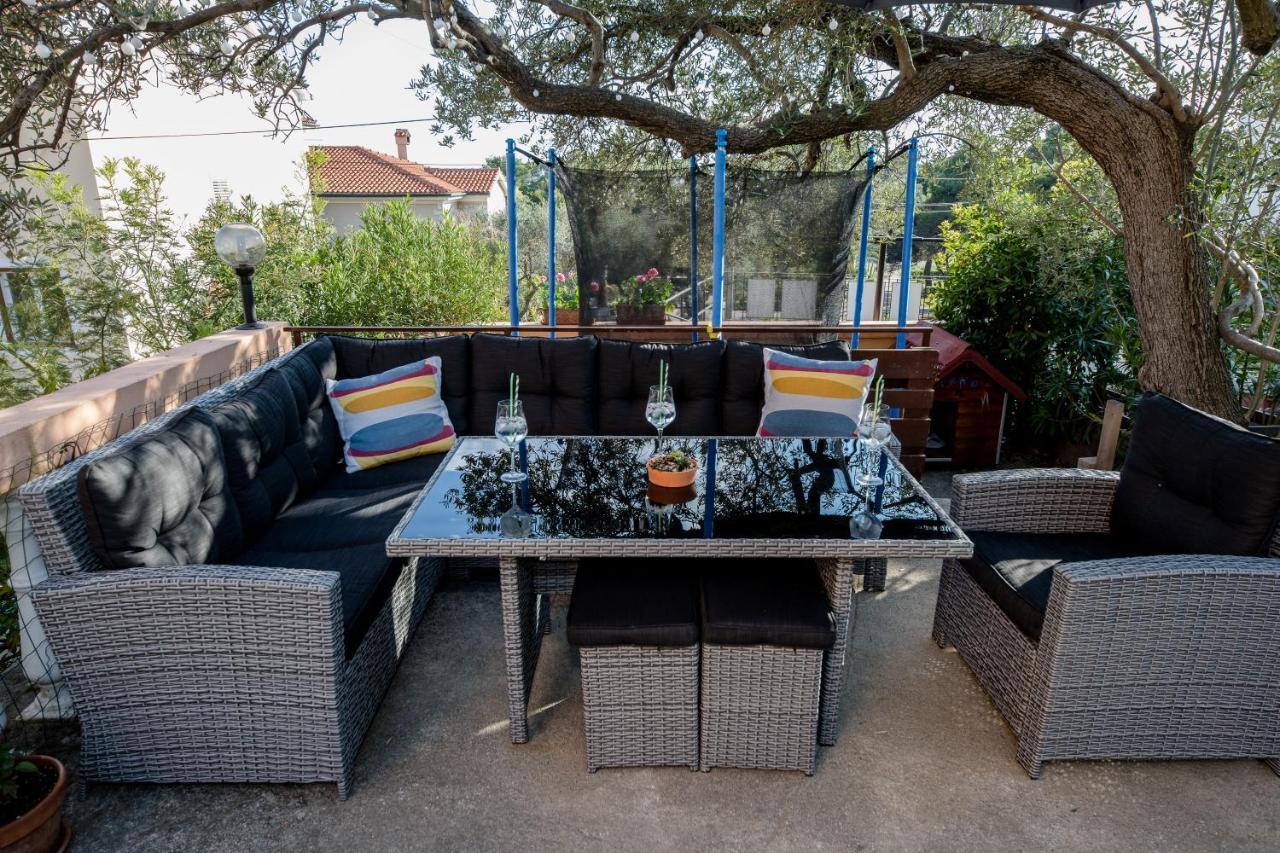 Apartments Tartuga Rab Town