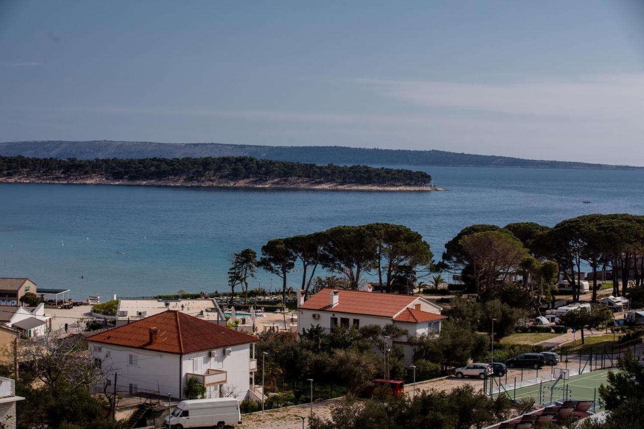 Apartments Tartuga Rab Town