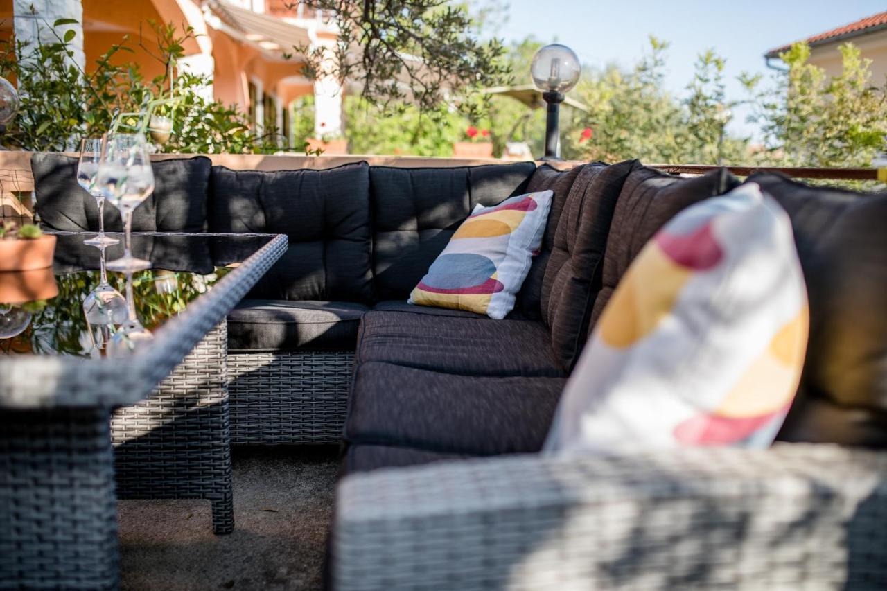 Apartments Tartuga Rab Town
